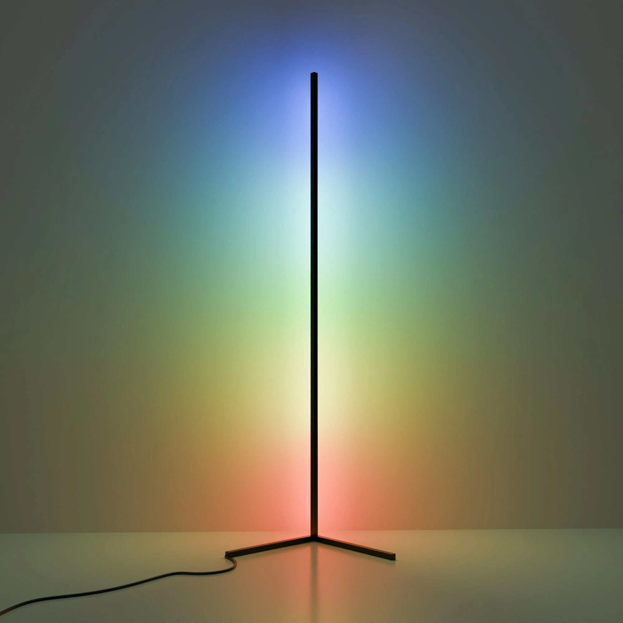 Floor Lamp in Onyx shown on the source page.