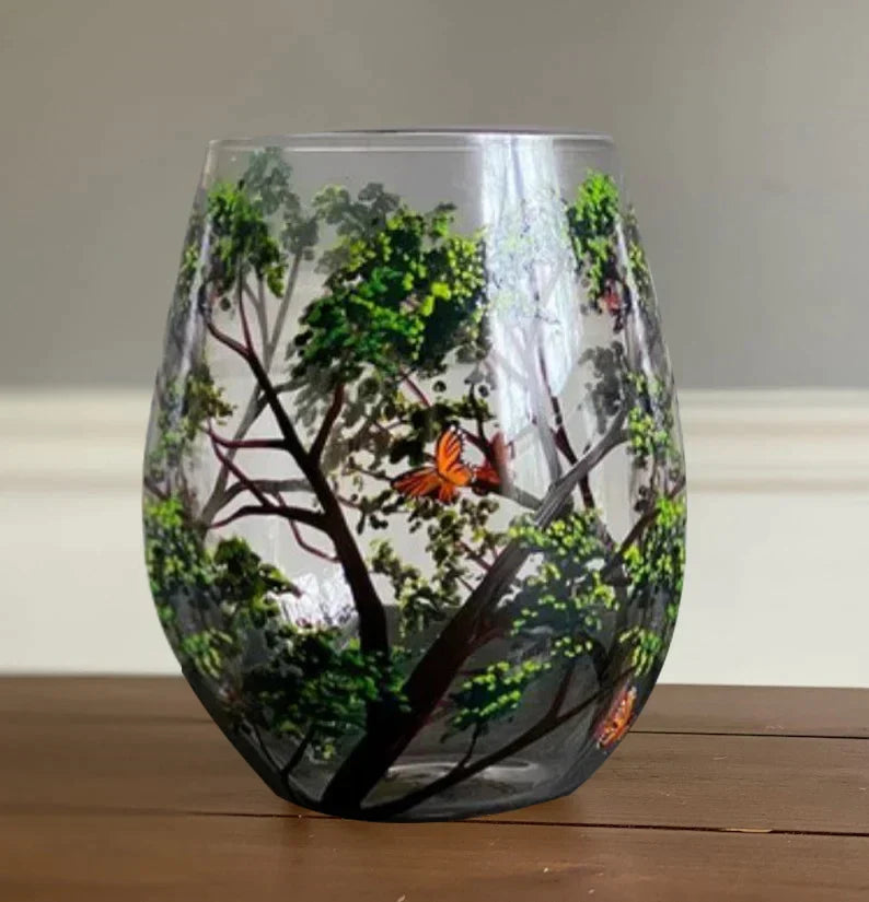 wine glass shown in source gallery view 7.