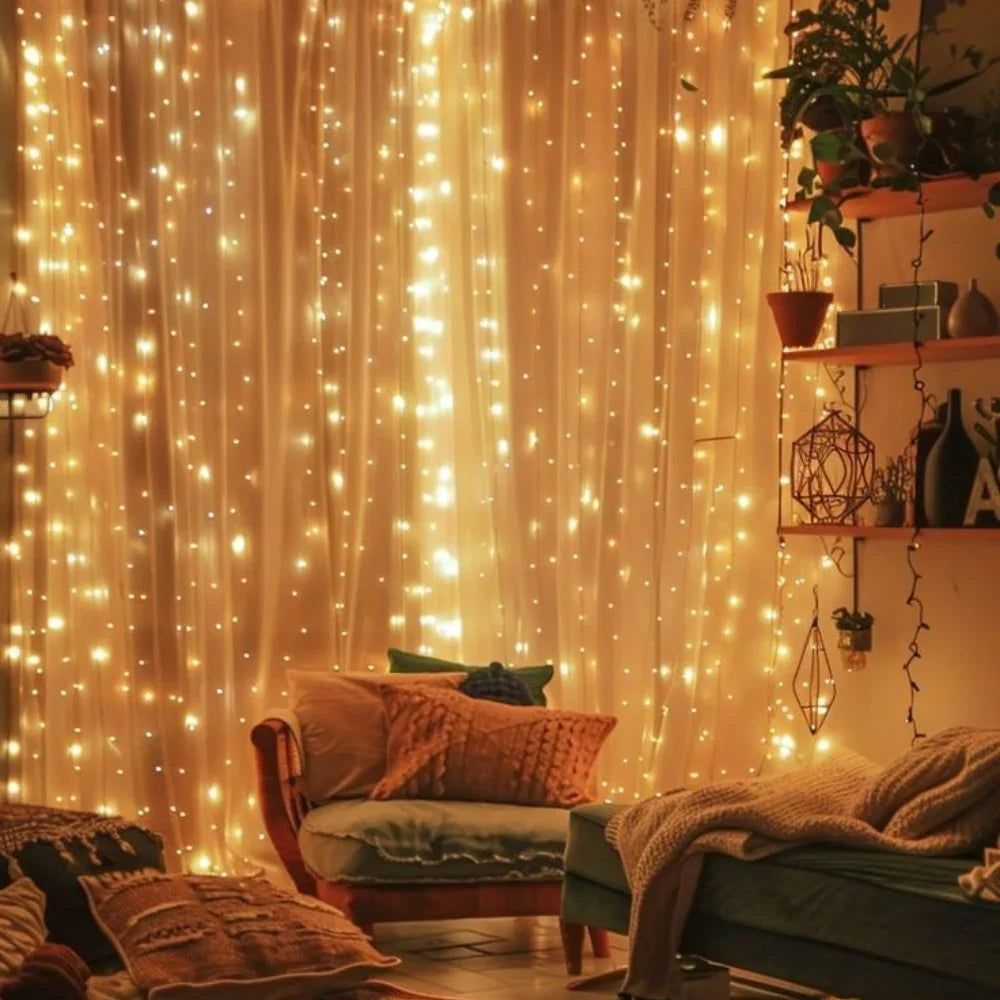 LumiViel Warm White Light Curtain | USB Powered Indoor And Outdoor Decor image 2