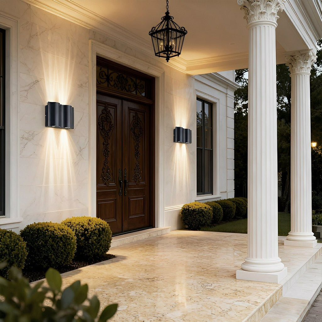 Wall Light shown in product gallery view 3