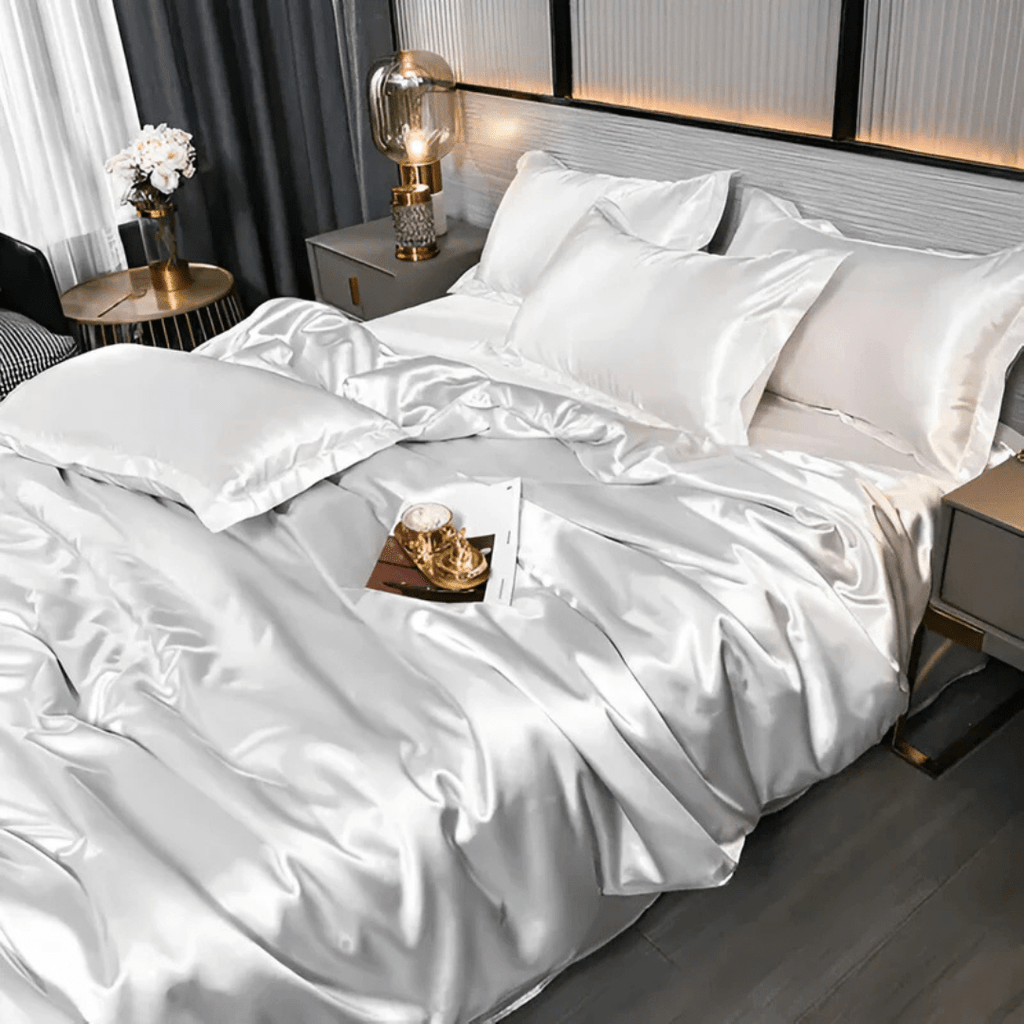 Satin-look bedding set color view 6