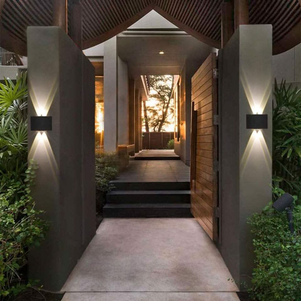 Outdoor LED Wall Light - Waterproof Aluminum Fixture - product image 4