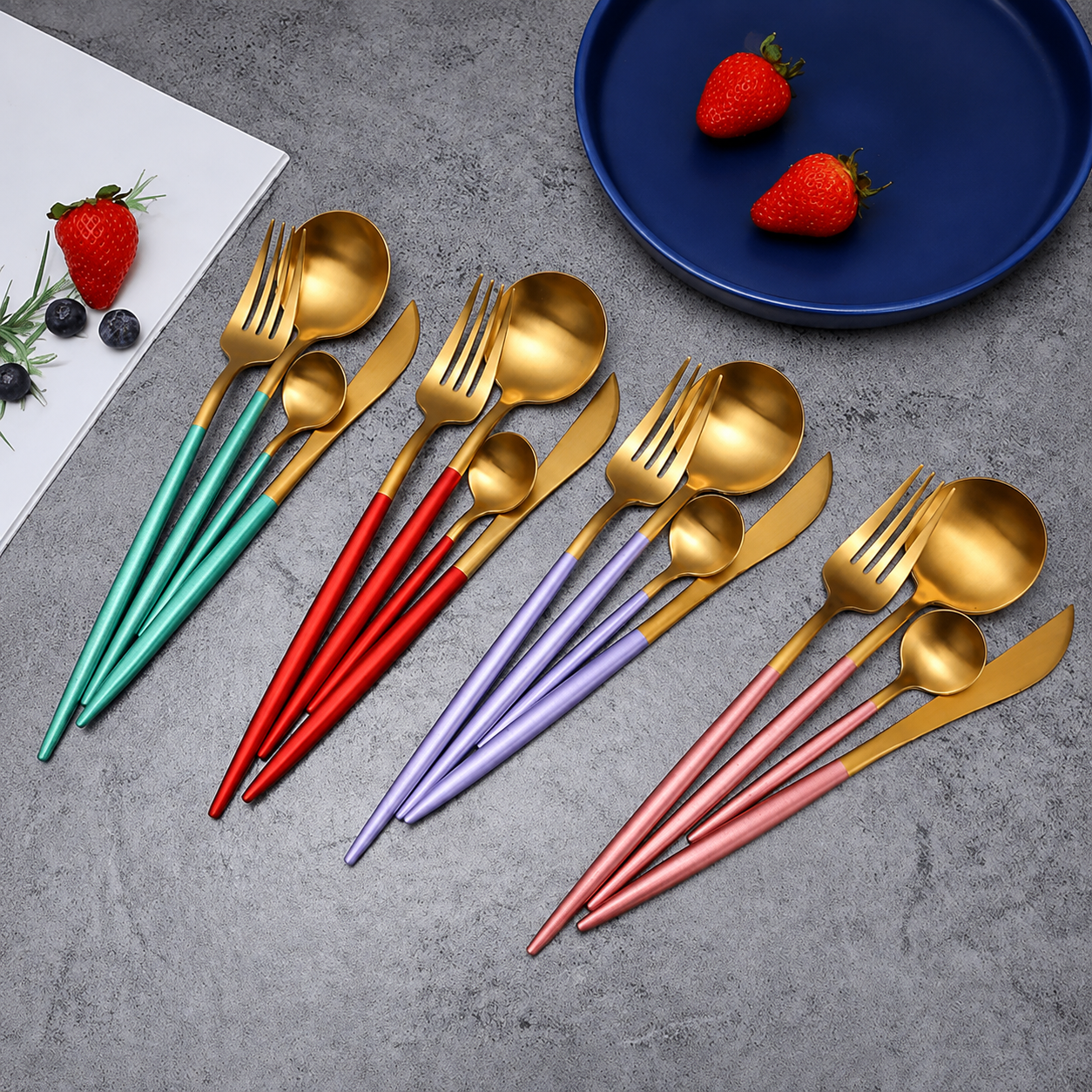 Luxury stainless steel flatware set, gallery view 2.