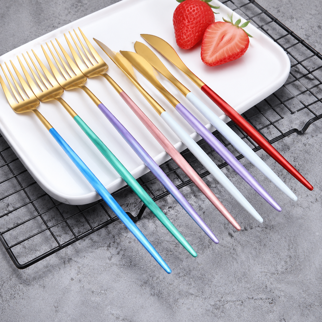 Luxury stainless steel flatware set, gallery view 4.
