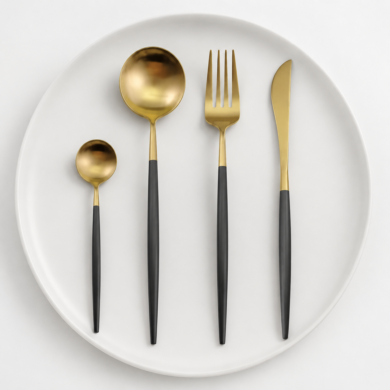 Luxury stainless steel flatware set, gallery view 27.