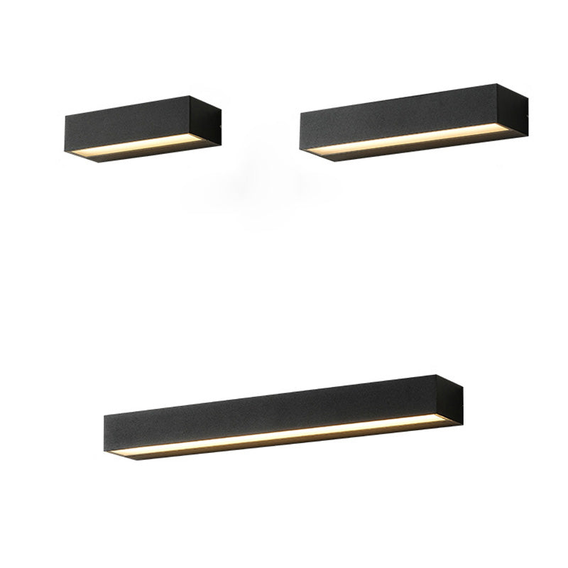 Outdoor Wall Light shown in product gallery view 23.