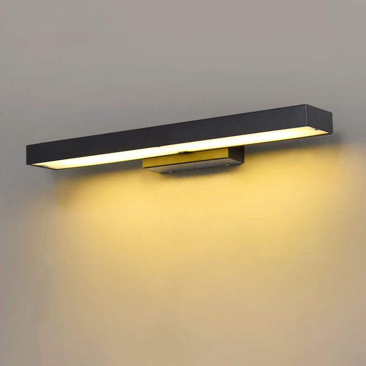 Outdoor Wall Sconce Lamp shown in product gallery view 5.