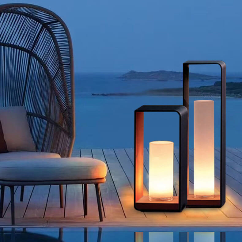 Landscape Light shown in product gallery view 1.